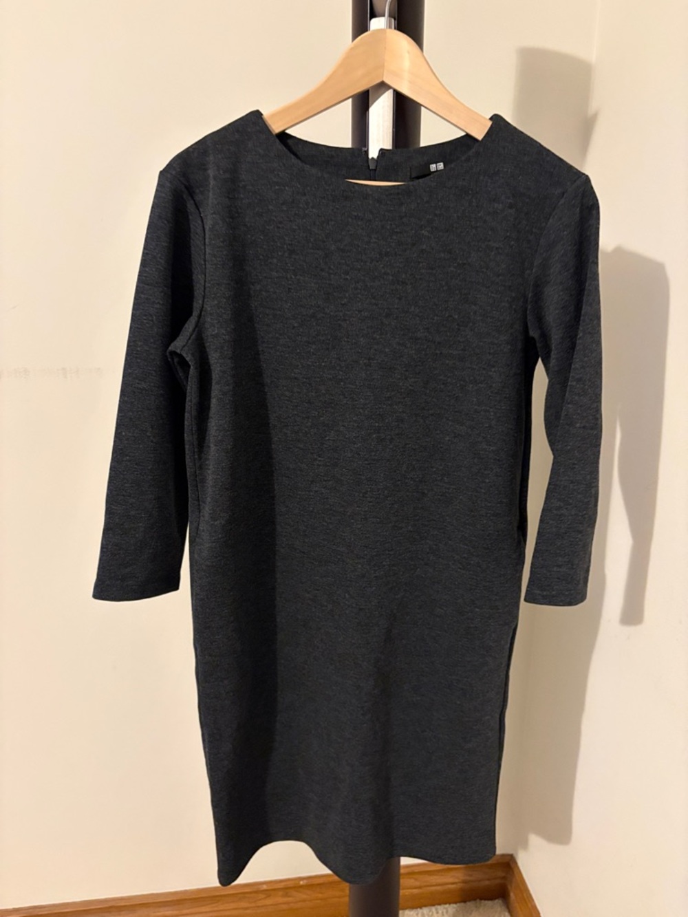 Uniqlo Gray casual Dress